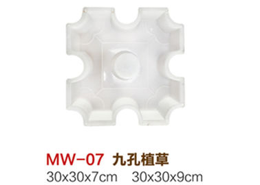 China De witte Plastic Vormen van de Oprijlaanbetonmolen voor Bakstenen Zijlengte 20cm * Hoogte 16cm leverancier